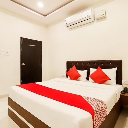 Oyo Flagship 30861 Hotel Velocity Vijay Nagar Indore Exteriör bild