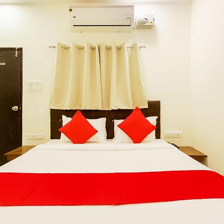 Oyo Flagship 30861 Hotel Velocity Vijay Nagar Indore Exteriör bild