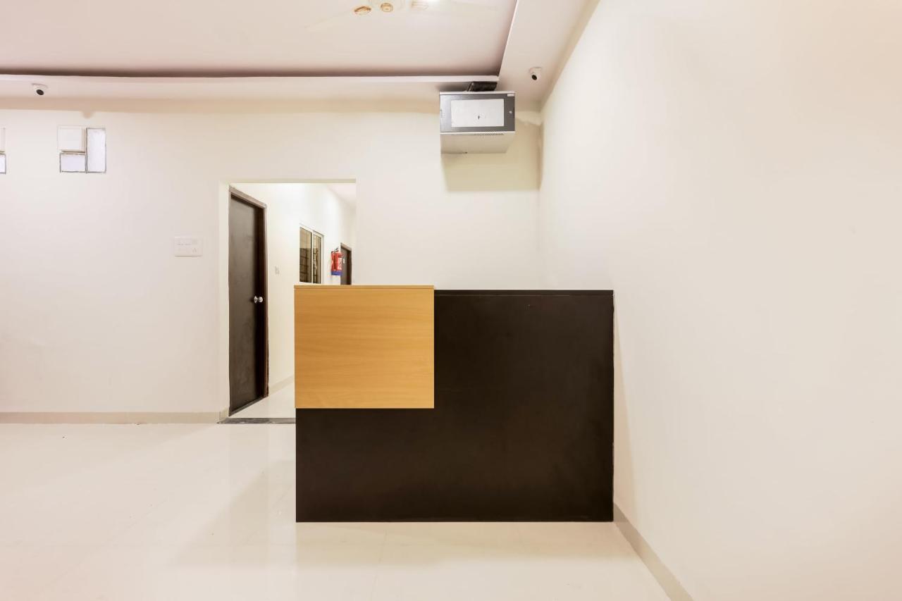 Oyo Flagship 30861 Hotel Velocity Vijay Nagar Indore Exteriör bild