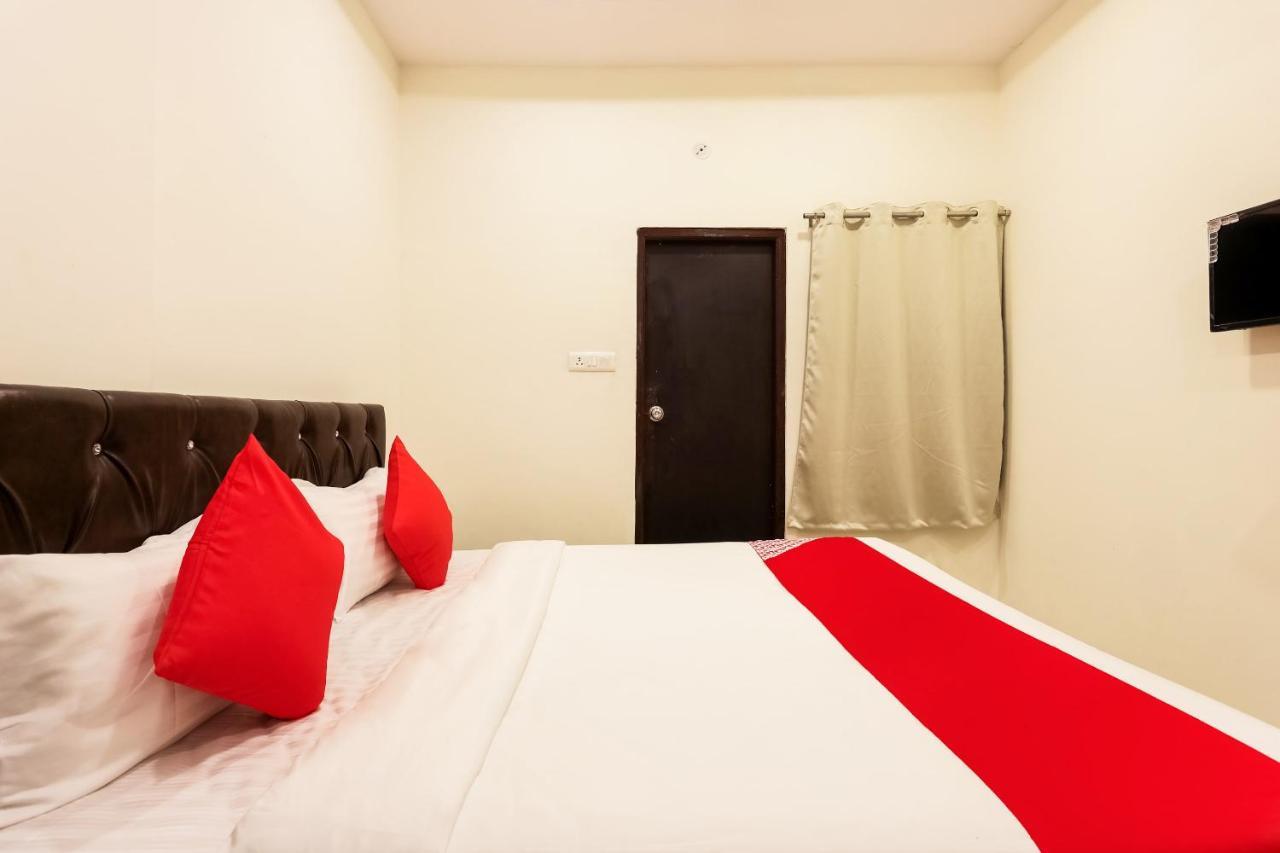 Oyo Flagship 30861 Hotel Velocity Vijay Nagar Indore Exteriör bild