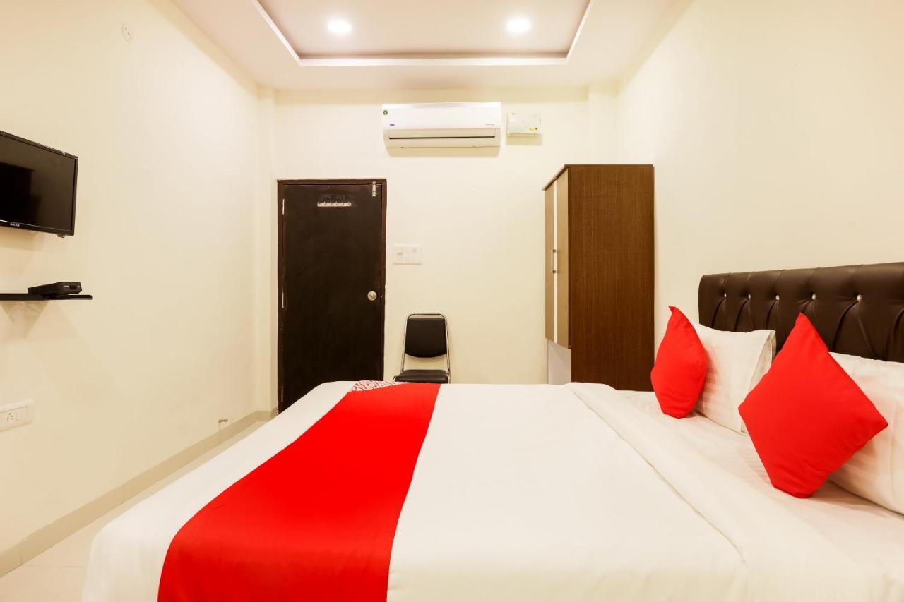 Oyo Flagship 30861 Hotel Velocity Vijay Nagar Indore Exteriör bild