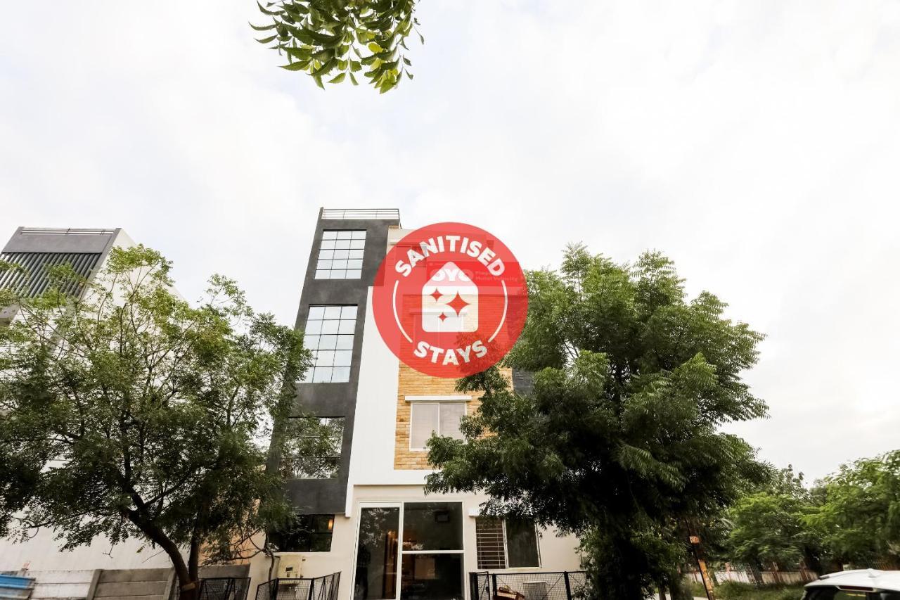 Oyo Flagship 30861 Hotel Velocity Vijay Nagar Indore Exteriör bild