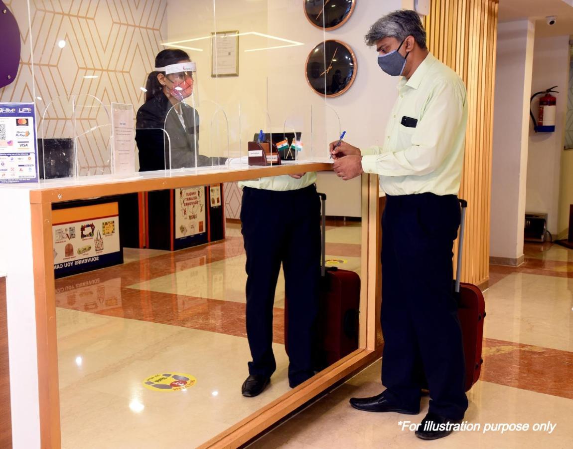 Oyo Flagship 30861 Hotel Velocity Vijay Nagar Indore Exteriör bild