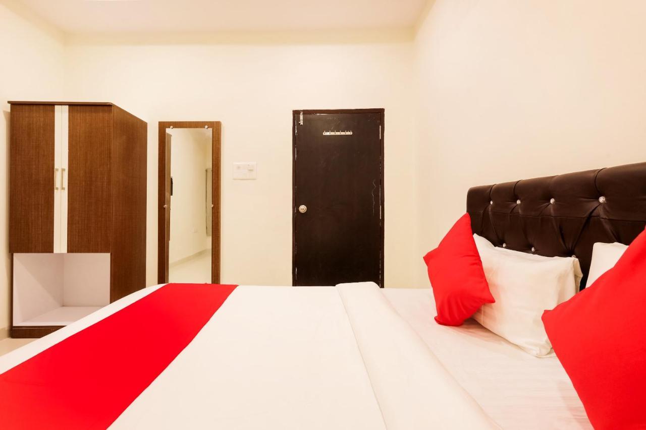 Oyo Flagship 30861 Hotel Velocity Vijay Nagar Indore Exteriör bild